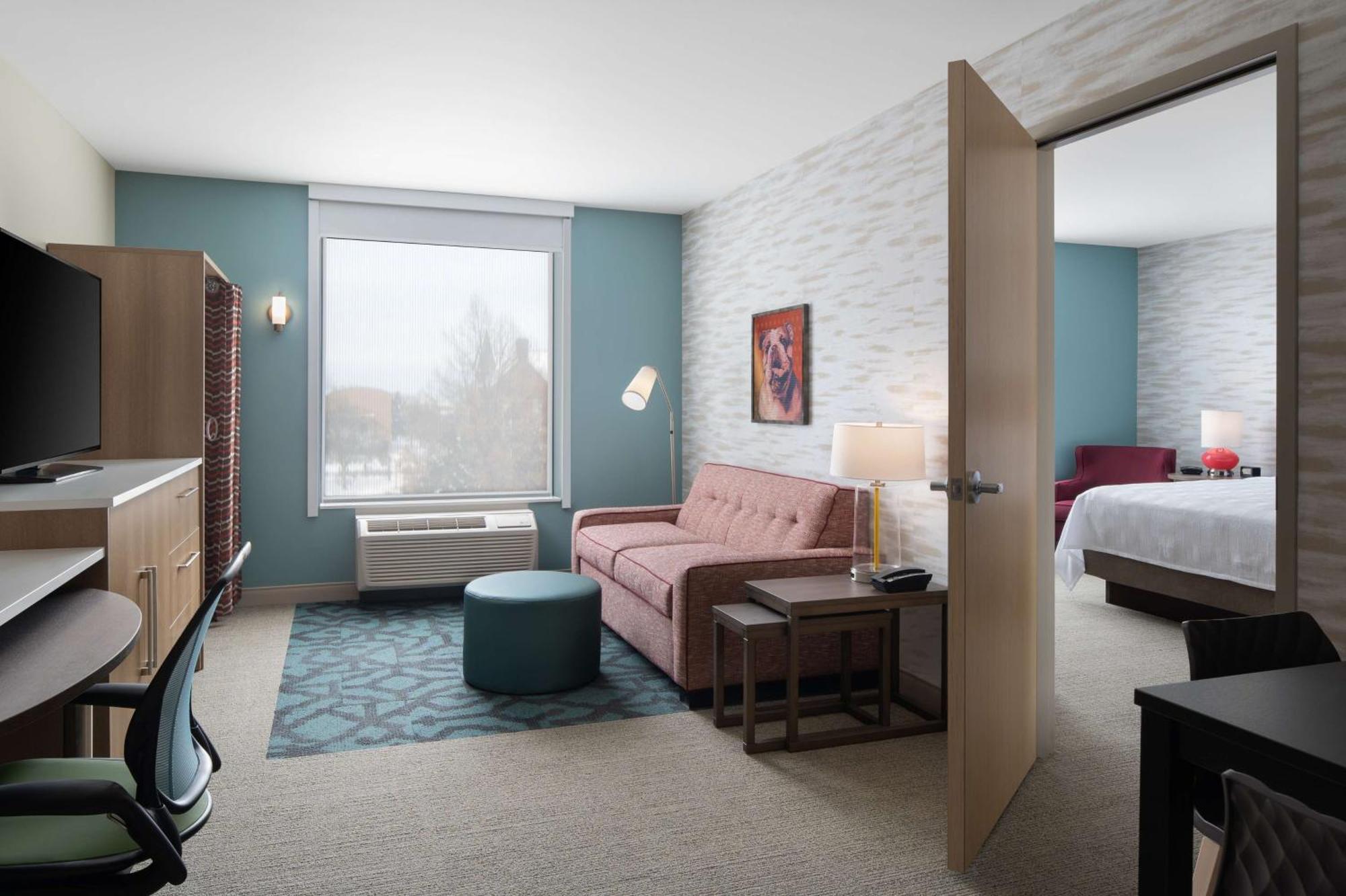 Home2 Suites By Hilton Des Moines At Drake University Экстерьер фото